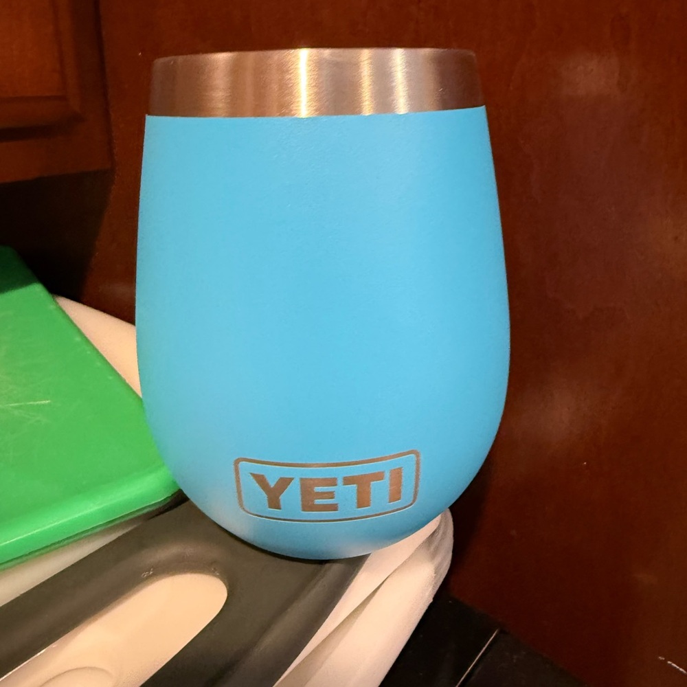 YETI Sky Blue Stainless Steel Tumbler
